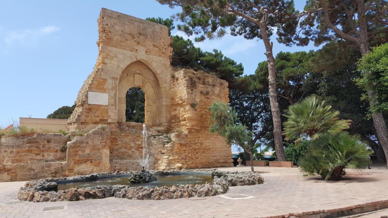 Casa Turismo "Madonna Del Paradiso" 마자라데발로 외부 사진
